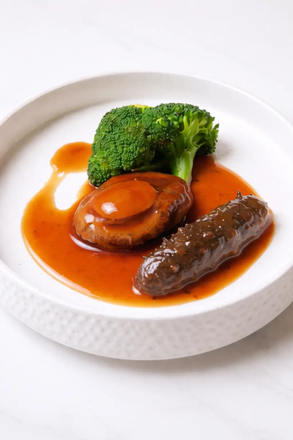 Braised Abalone 3-Head & Sea Cucumber with Seasonal Green