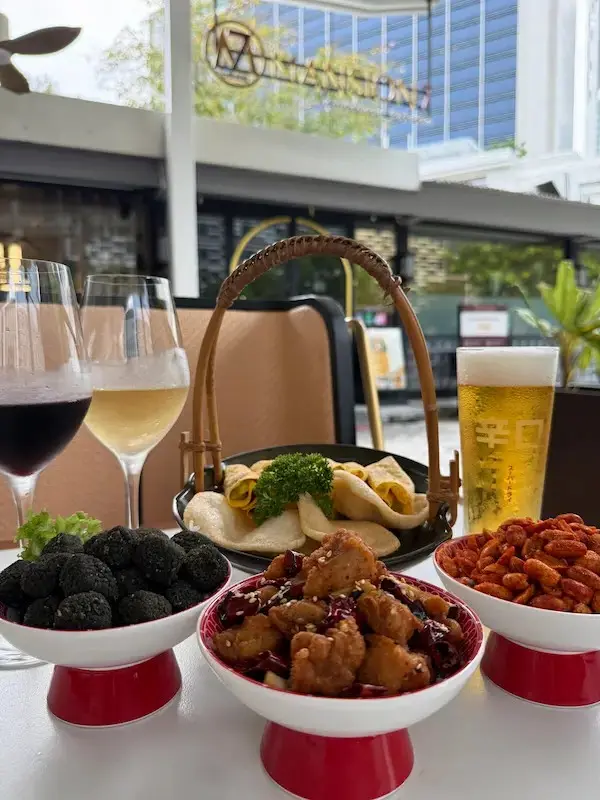 Happy Hour at Mansion 7