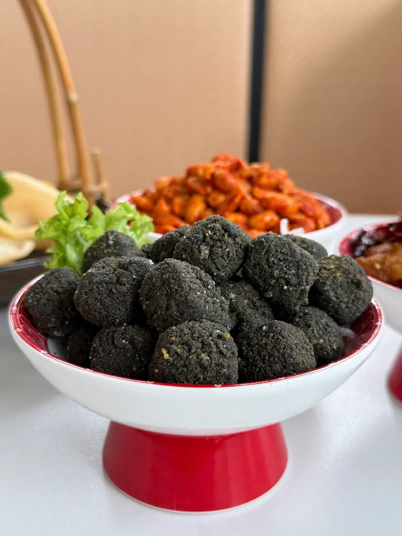 Bamboo Crispy Charcoal Tofu