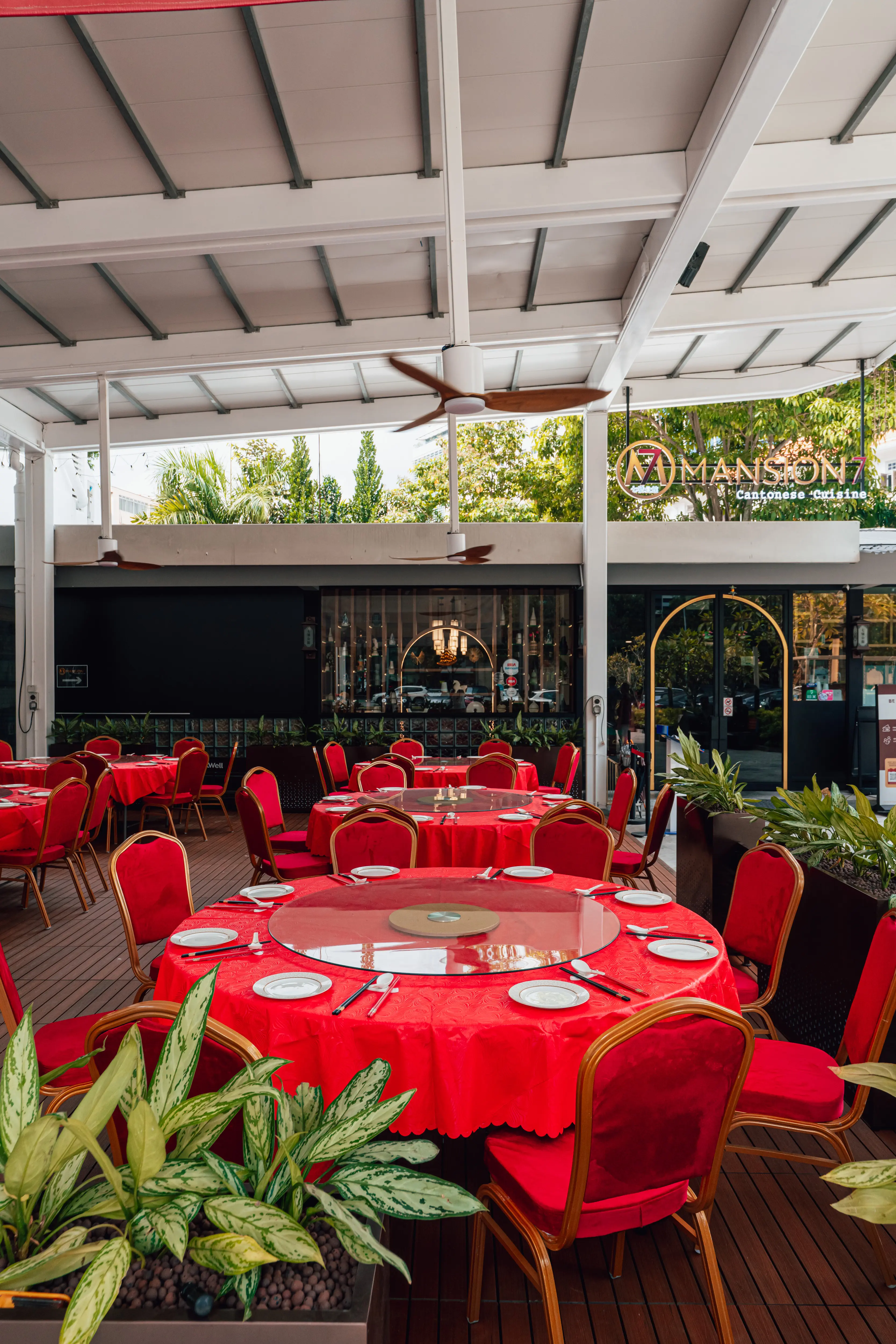 Full restaurant buyout at Mansion 7, perfect for large events