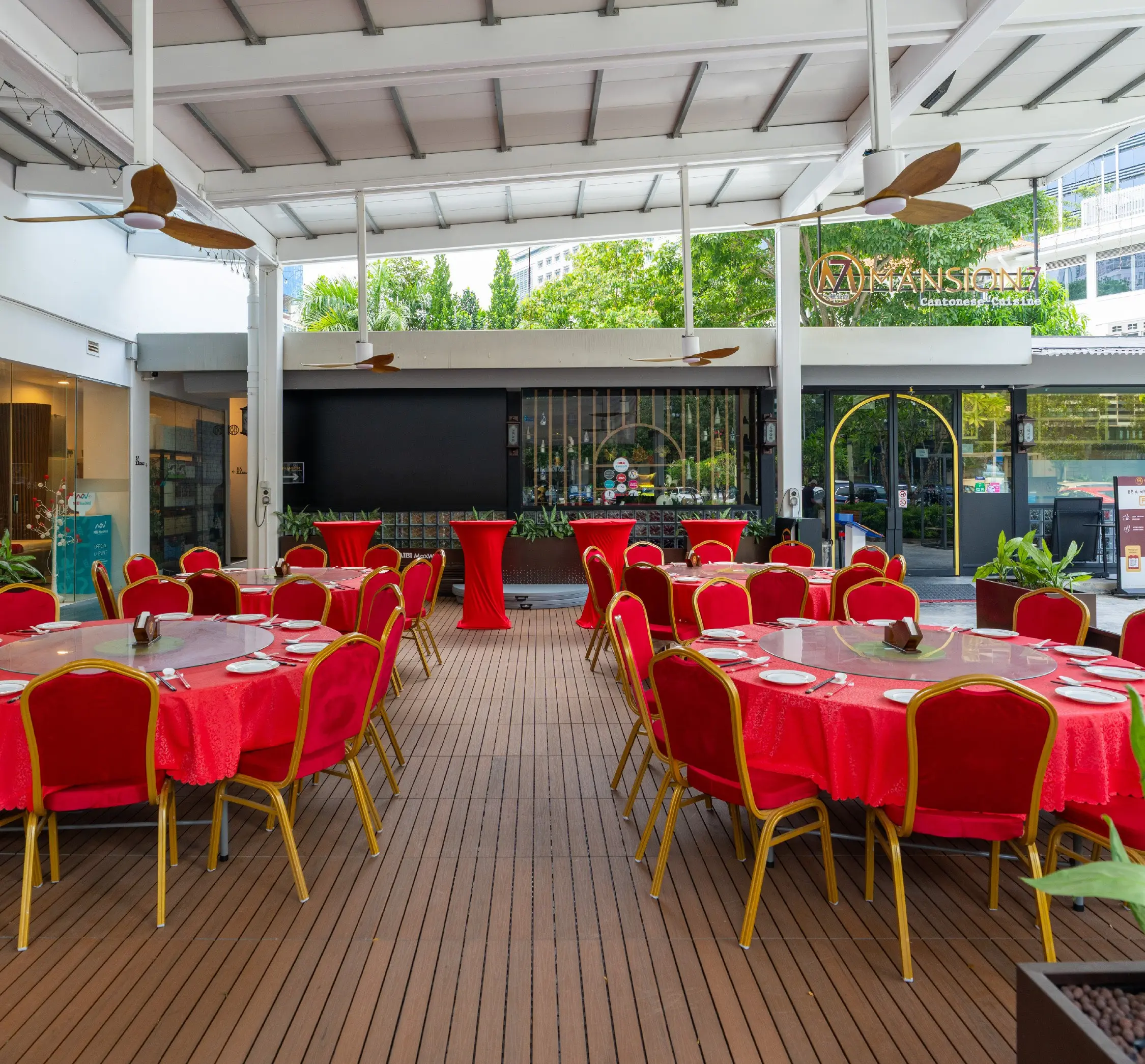 Full Restaurant Bookout